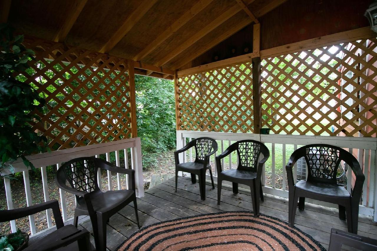 Downtown 2 Bedroom Cottage, Sleeps 6, Walking Distance To Honeywell, Downtown Restaurants, Shopping Wabash Luaran gambar
